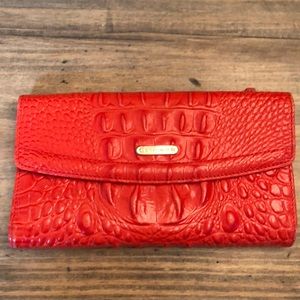 Brahmin wallet